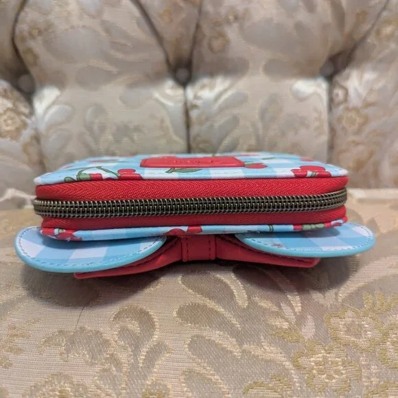 Disney Minnie Cherry Blue Gingham Loungefly Wallet - Picture 4 of 4